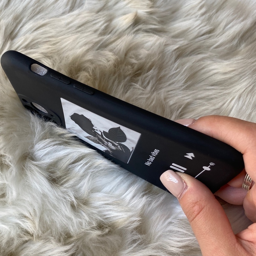 NEW - black iPhone case 11 pro and 12 pro - Picture 2 of 6